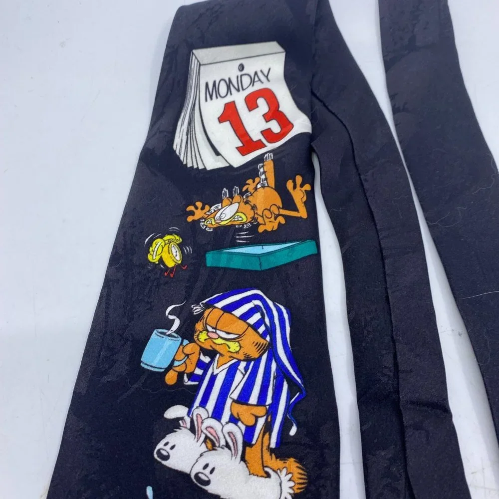 Addiction Garfield Monday the 13 Tie - Picture 3 of 5